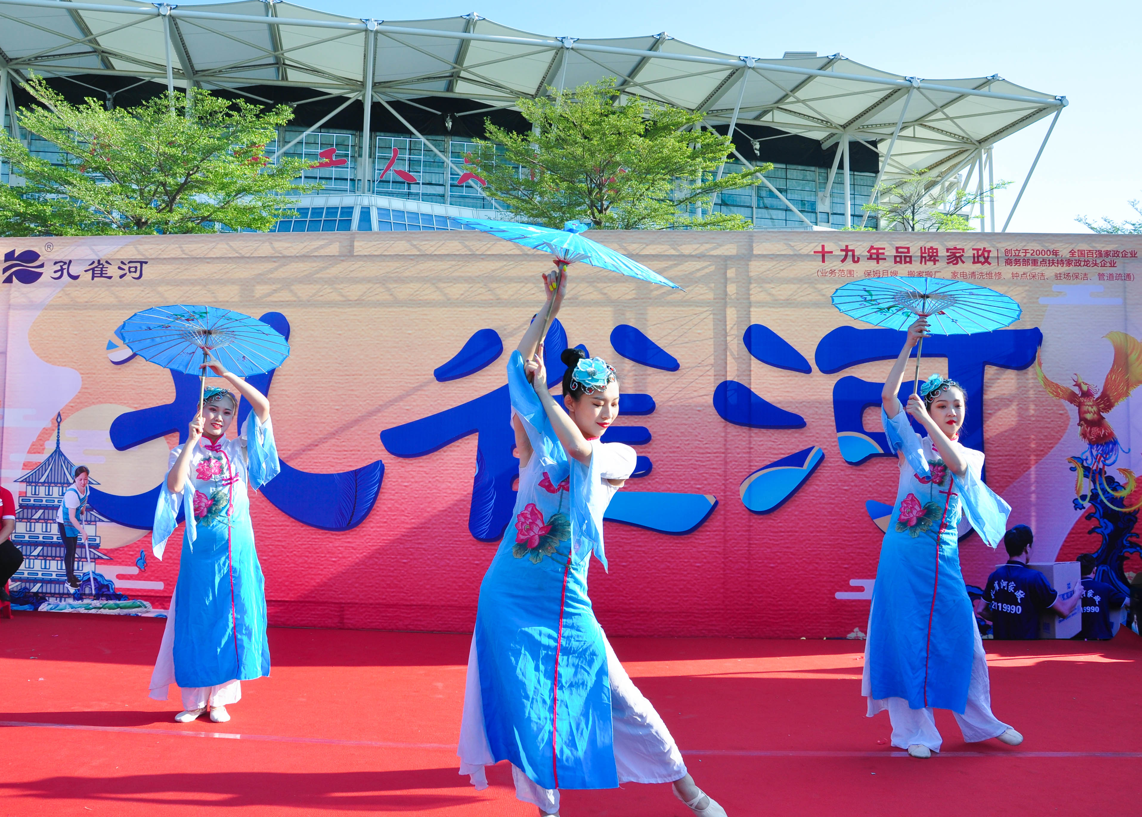 �g��Ц�Z��һ����ʮ�˰���ˇ�R�ψ�������ȸ�������B�T�е����ü�����(ji��)